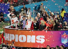 Super Bowl LVII. Kansas City Chiefs e din nou campioană în NFL! Mahomes pune mâna pe un nou inel, după o victorie memorabilă cu Philadelphia Eagles