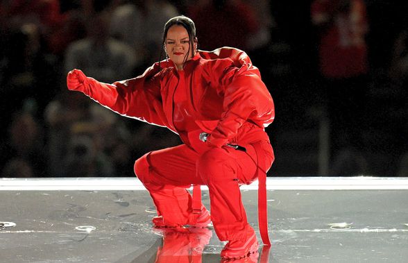 Gravidă, Rihanna a făcut spectacol la Super Bowl LVII » Cum a arătat show-ul făcut de artistă