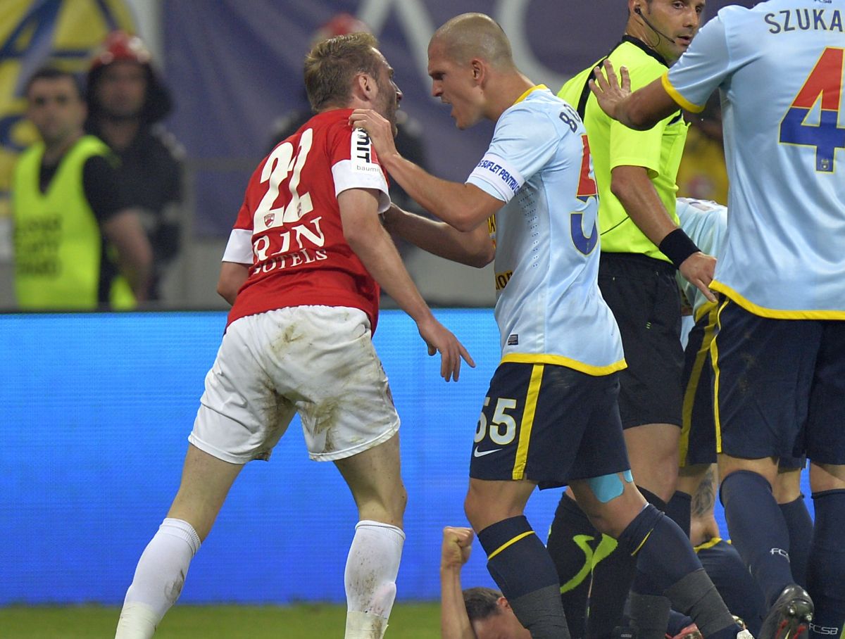 Sorin Strătilă - imagini din perioada petrecută la Dinamo