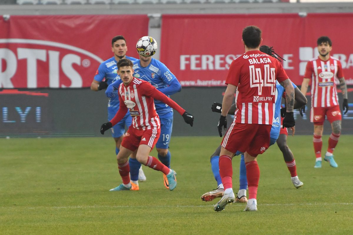 Show între Sepsi și Chindia » Meci cu ocazii mari, gafe și o revenire de la 0-2