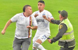 Meci amânat în campionatul Columbiei » Un fan a intrat pe teren și a lovit un jucător în cap + reacția fotbalistului
