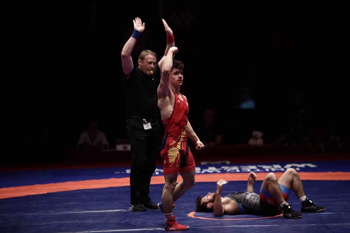 Prima medalie tricoloră la Europenele de lupte de la București » Denis Mihai a repetat bronzul de anul trecut