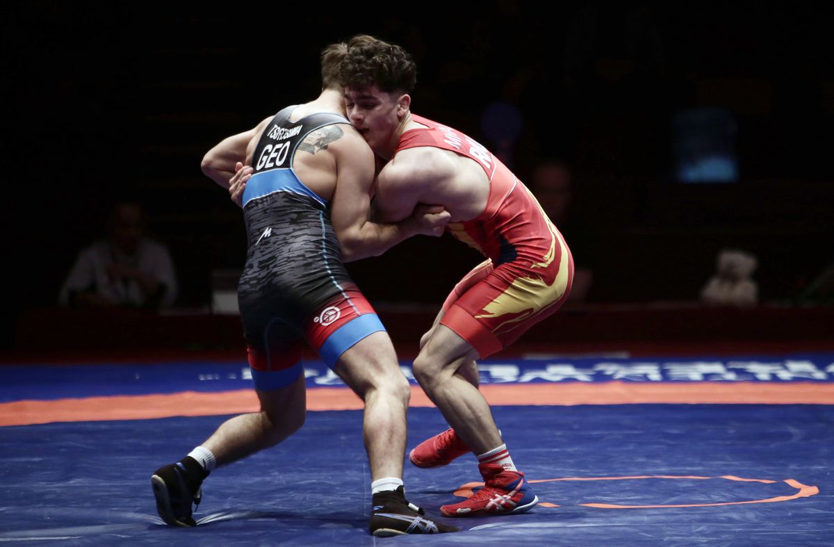 Prima medalie tricoloră la Europenele de lupte de la București » Denis Mihai a repetat bronzul de anul trecut