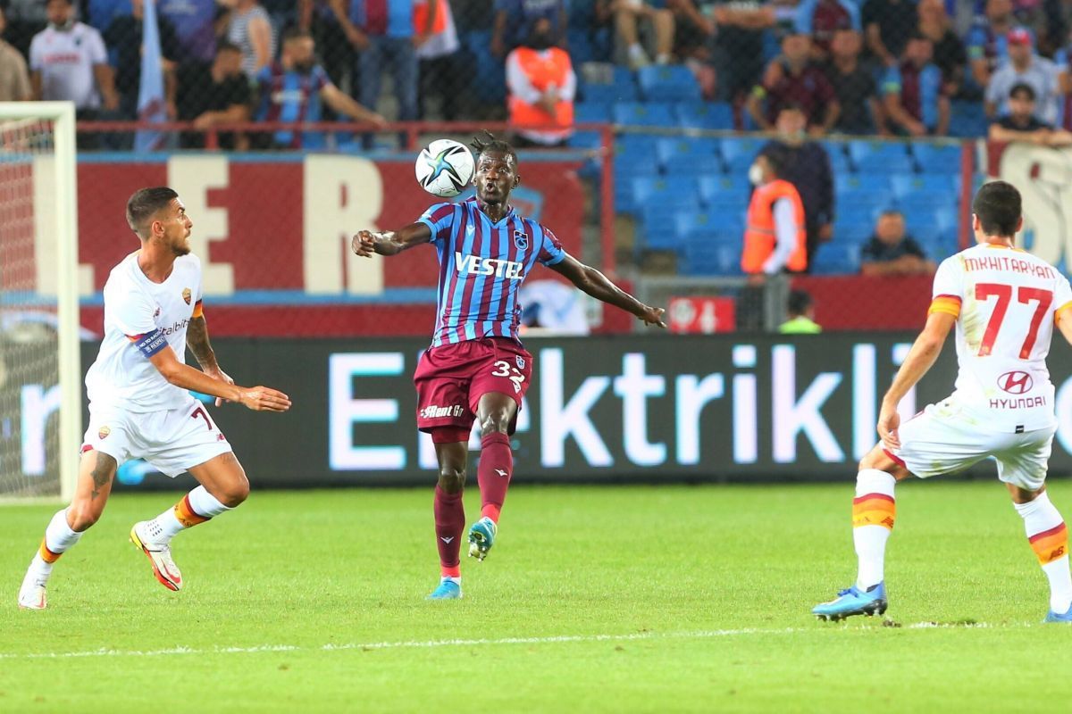 Edgar Ie, fotbalistul dorit de Dinamo