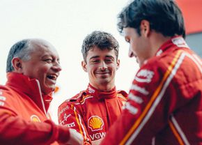 Charles Leclerc dezvăluie: „Știam de negocierile cu Hamilton” » Ce a spus Sainz despre plecarea de la Ferrarir