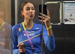 Moldoveanca Alexandrina Mihai face senzație în Italia! A mai bătut un record și a sărbătorit cu o serie de fotografii spectaculoase