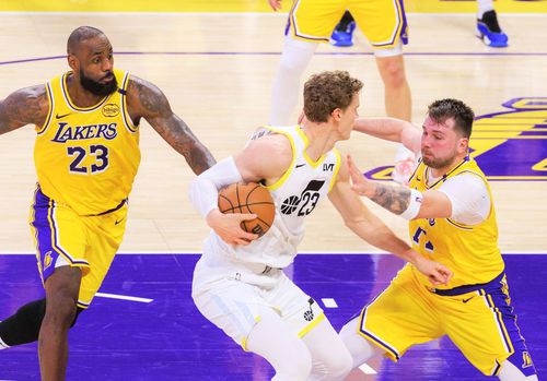 LeBron James și Luka Doncic, foto: Imago