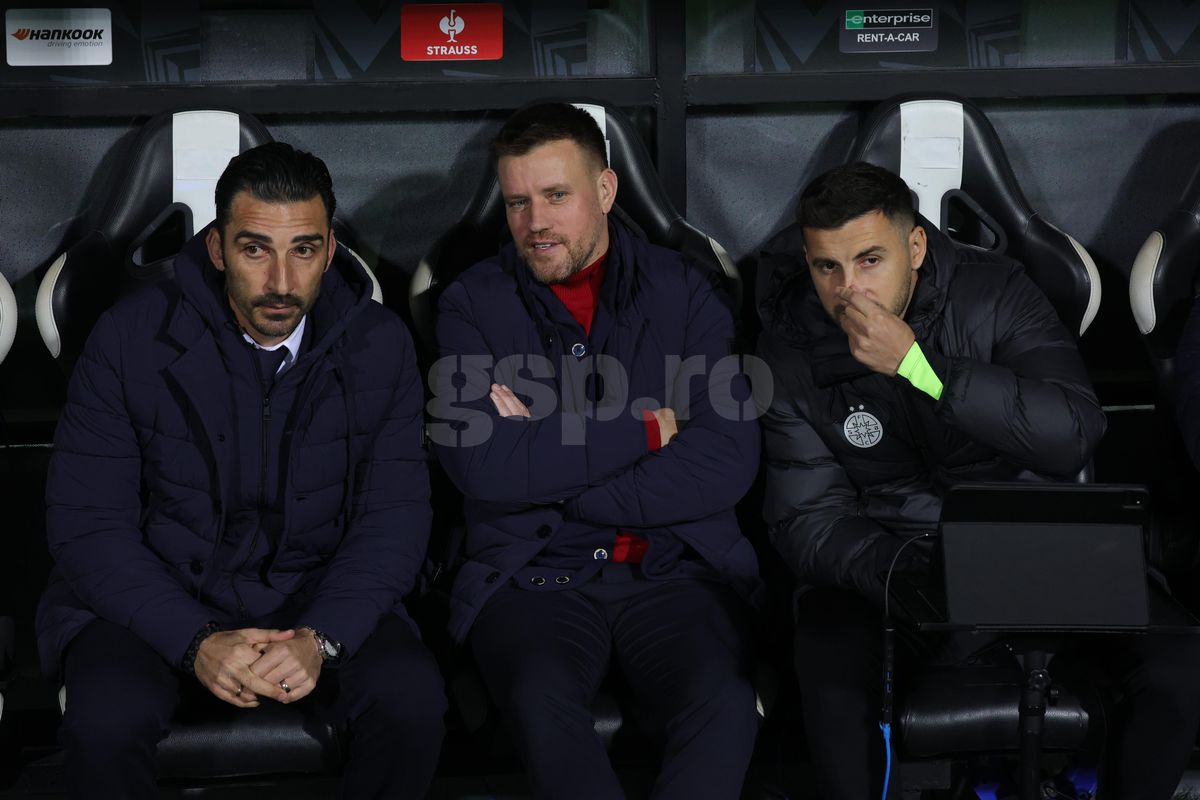 FCSB magică a făcut PA-KO » Cine au fost premianții campioanei României + un mare „2”