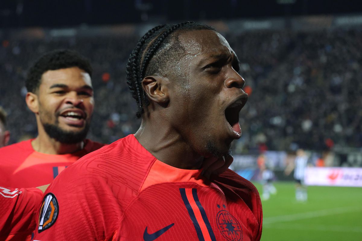 FCSB, remontada și victorie ISTORICĂ pe „Toumba” » În zece, PAOK-ul lui Răzvan Lucescu nu a avut replică contra roș-albaștrilor