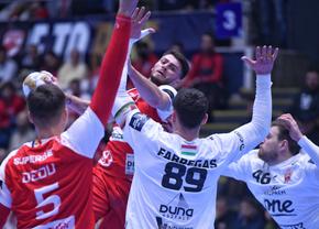 Dinamo, învinsă de Veszprem și la returul din Liga Campionilor » Moment emoționant în minutul 8 al meciului din Polivalentă
