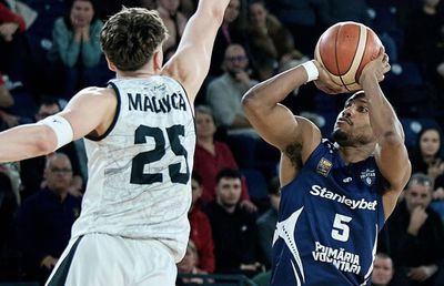 S-a stabilit „careul de ași” al Cupei României la baschet masculin » Câștigătoarea ultimelor două ediții a fost eliminată în sferturi, iar favorita publicului a obținut o victorie categorică