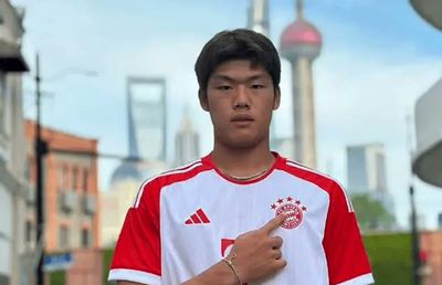 Tânărul fotbalist a murit în spital! Avea doar 18 ani