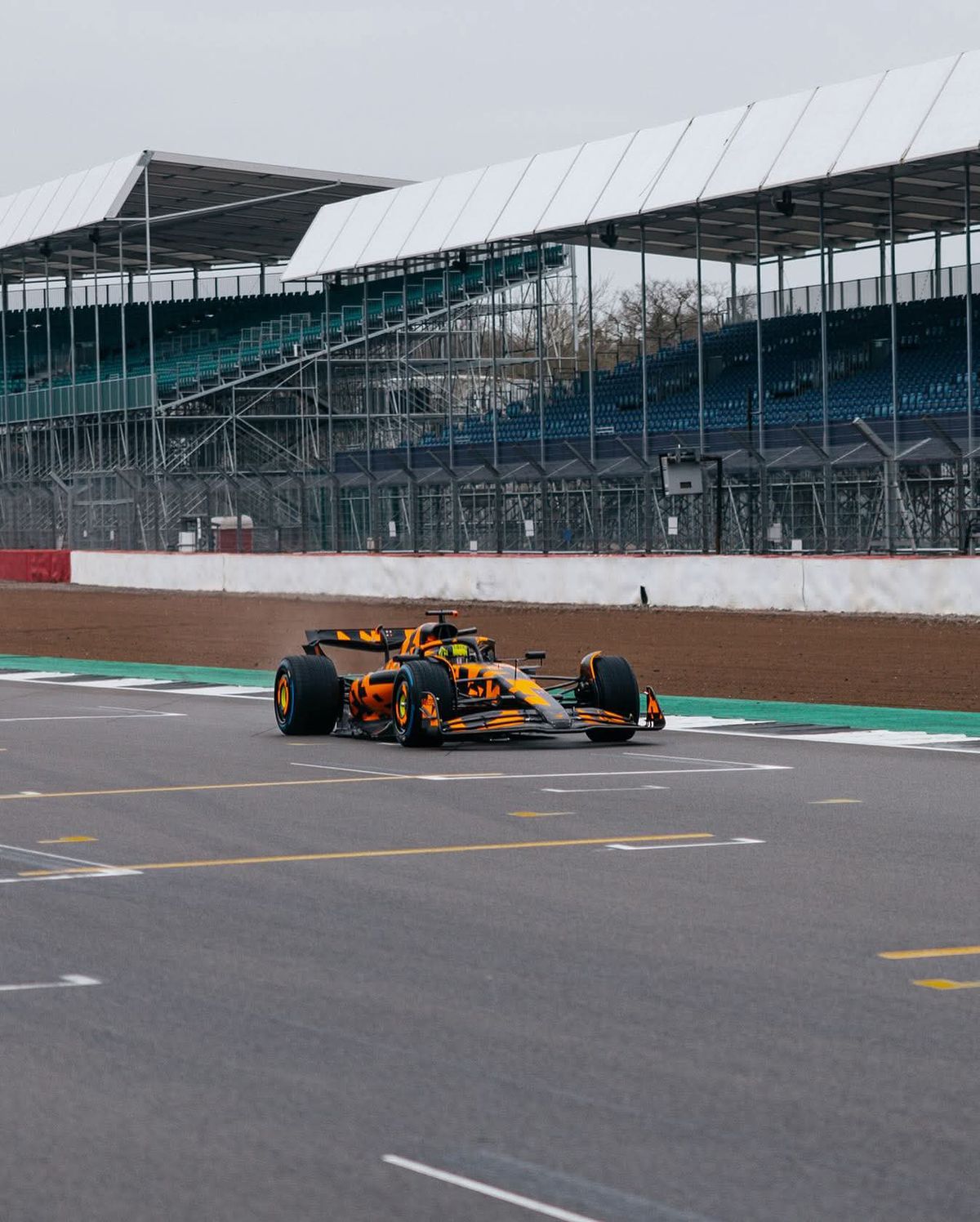 McLaren, prima echipă care și-a prezentat monopostul pentru 2025 » Detaliul care a luat prin surprindere pe toată lumea