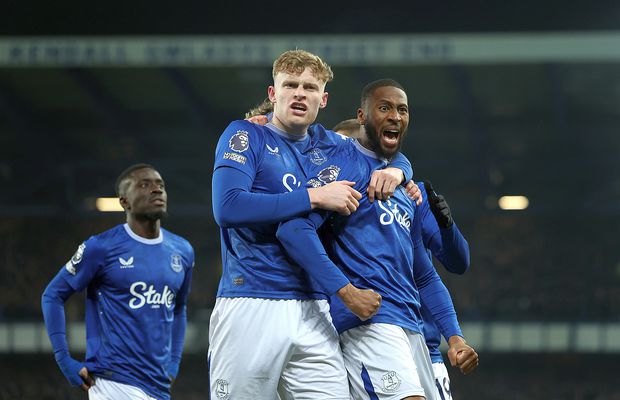 Oficialii de la 3 cluburi din Premier League au fost avertizați că riscă închisoarea