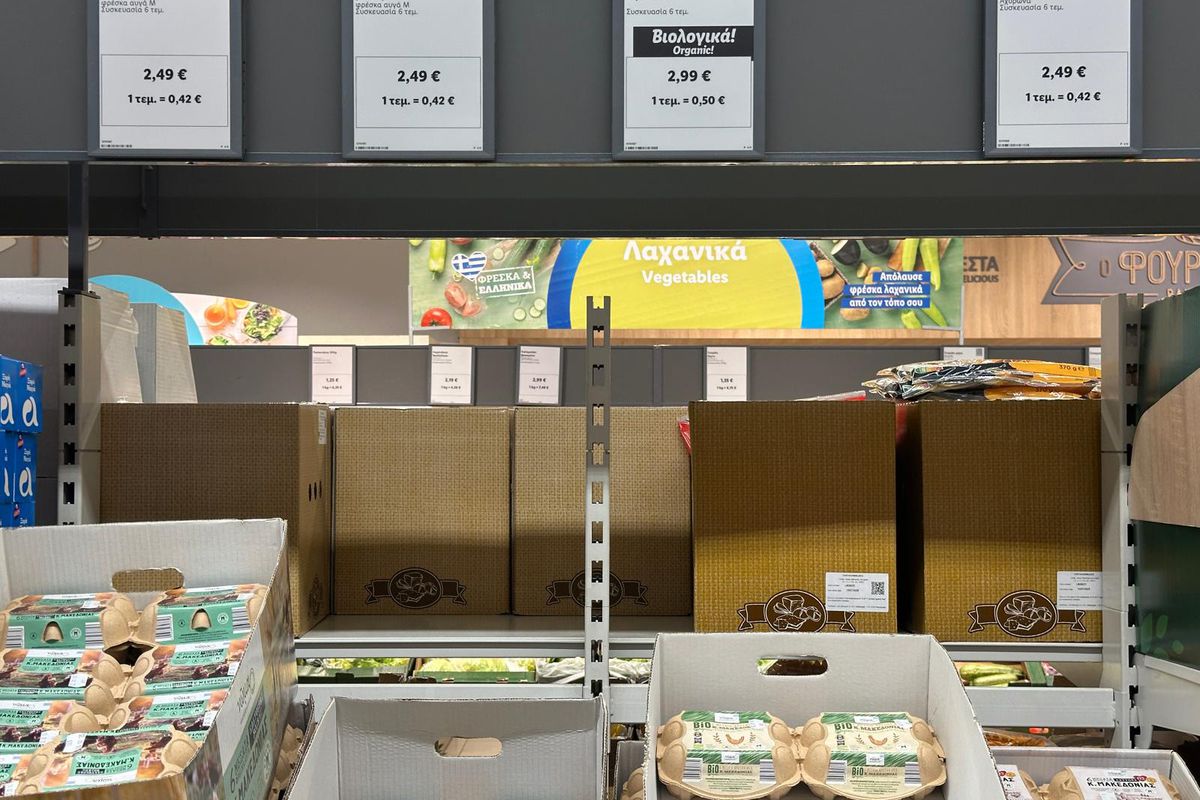 Boicotul supermarketurilor: comparaţie între preţurile din România şi Grecia + Care sunt salariile în Salonic vs Bucureşti