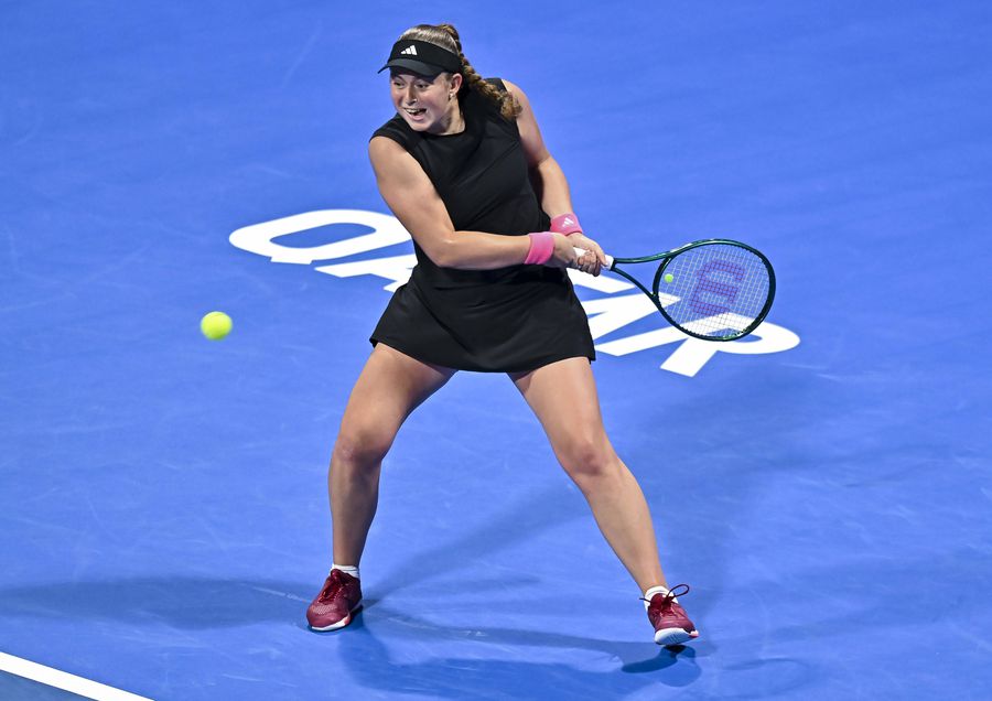 Iga Swiatek e în semifinale la Doha, unde întâlnește o jucătoare pe care nu a învins-o până acum » Poloneza a explicat de ce nu sparge rachete
