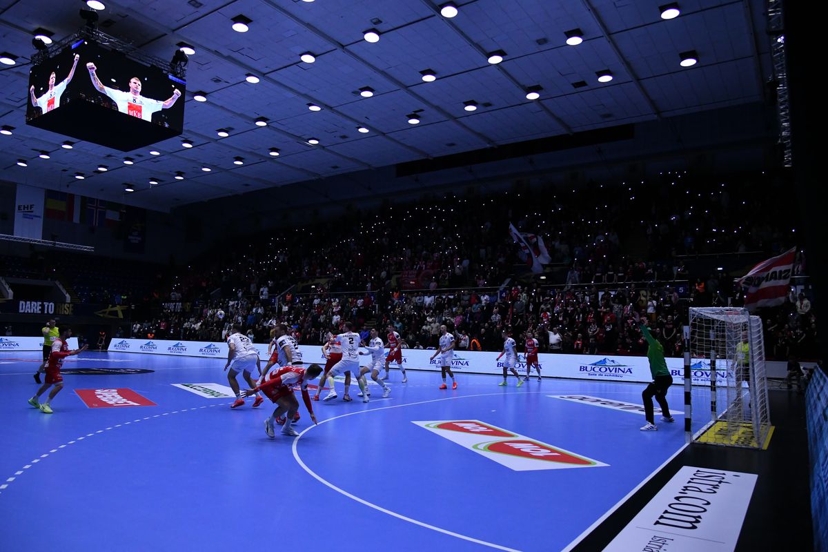 Dinamo, învinsă de Veszprem și la returul din Liga Campionilor » Moment emoționant în minutul 8 al meciului din Polivalentă