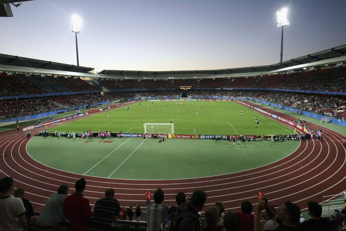 Stadionul din Nuremberg și „Bătălia” Portugalia - Olanda