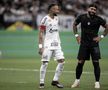 Neymar a făcut-o să râdă și pe arbitră! Momente hilare în Santos - Corinthians