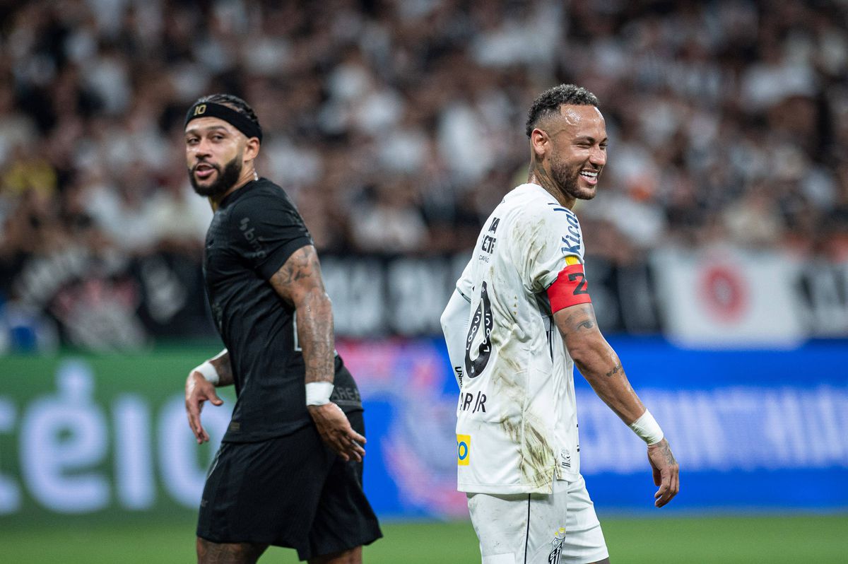 Neymar a făcut-o să râdă și pe arbitră! Momente hilare în Santos - Corinthians