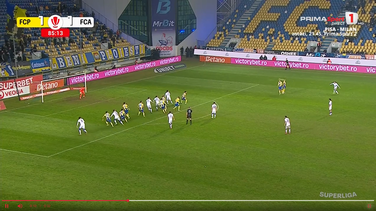 Golul anulat lui FC Argeș cu Petrolul