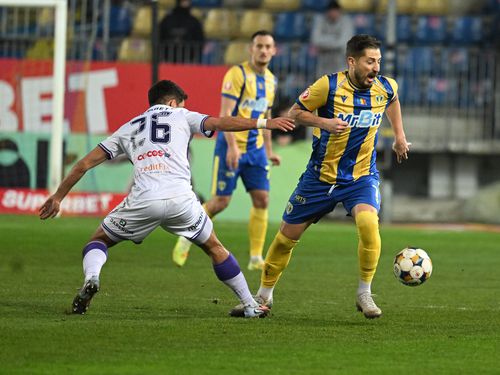 Gicu Grozav în Petrolul - FC Argeș. Foto: sportpictures.eu/