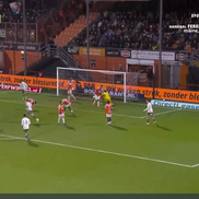 Dennis Man, gol în FC Volendam - PSV // FOTO: captură Prima Sport