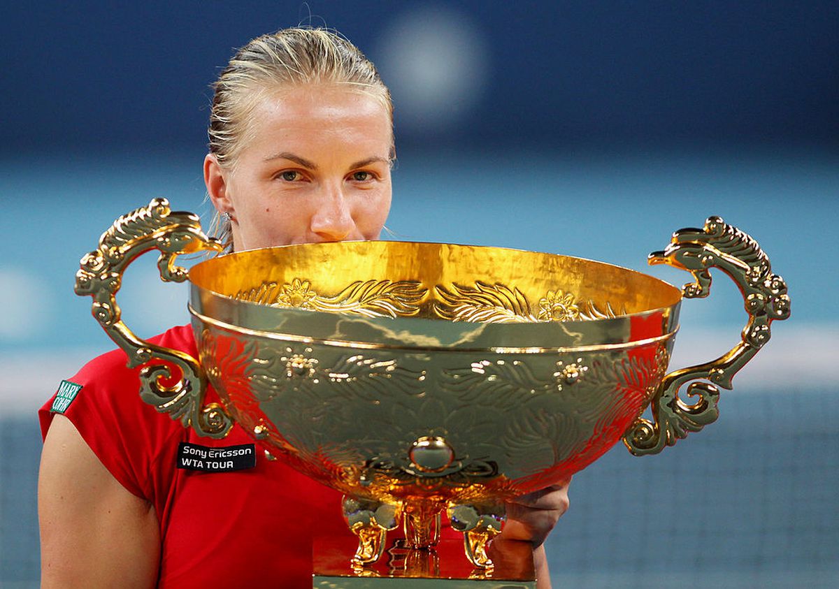 La 40 de ani, fosta mare campioană din tenis e de nerecunoscut și a început o viață nouă: „Bosco e o companie mare din Rusia. Le-am trimis modelul”