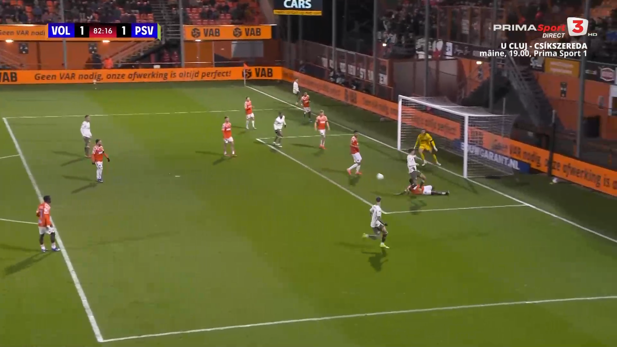 Rezerva Dennis Man, încă un gol pentru PSV, în ȘOCUL de la Volendam