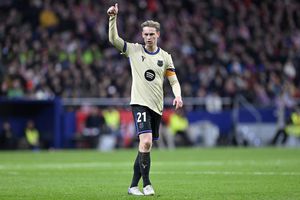Frenkie de Jong, după umilința din Cupă: „Dacă imaginea pe care am văzut-o nu este creată de inteligența artificială, atunci e un scandal”