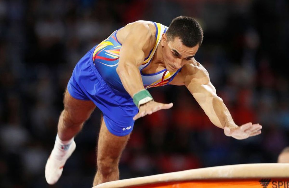Alarmă la Baku, la competiția unde participă Marian Drăgulescu: un gimnast spaniol, dus la spital după ce a făcut febră