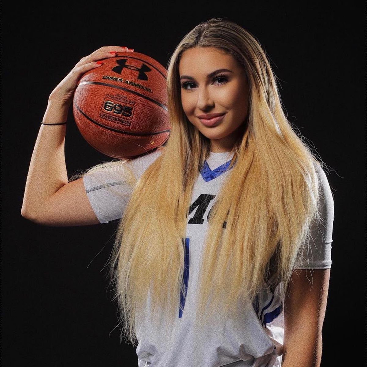 GALERIE FOTO Aniversare în familia impresarului Anamaria Prodan! Imaginile postate de ziua fiicei Sarah