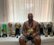 FOTO Unde a ajuns Adriano să locuiască » Fostul atacant al lui Inter și-a vândut casa din Brazilia