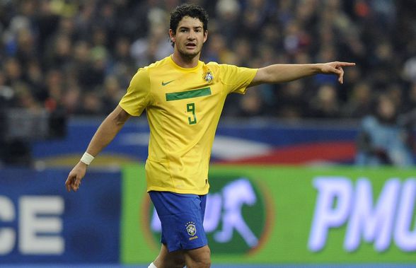 Alexandre Pato a fost prezentat oficial la noua echipă » Unde a ajuns fosta mare speranță a fotbalului brazilian