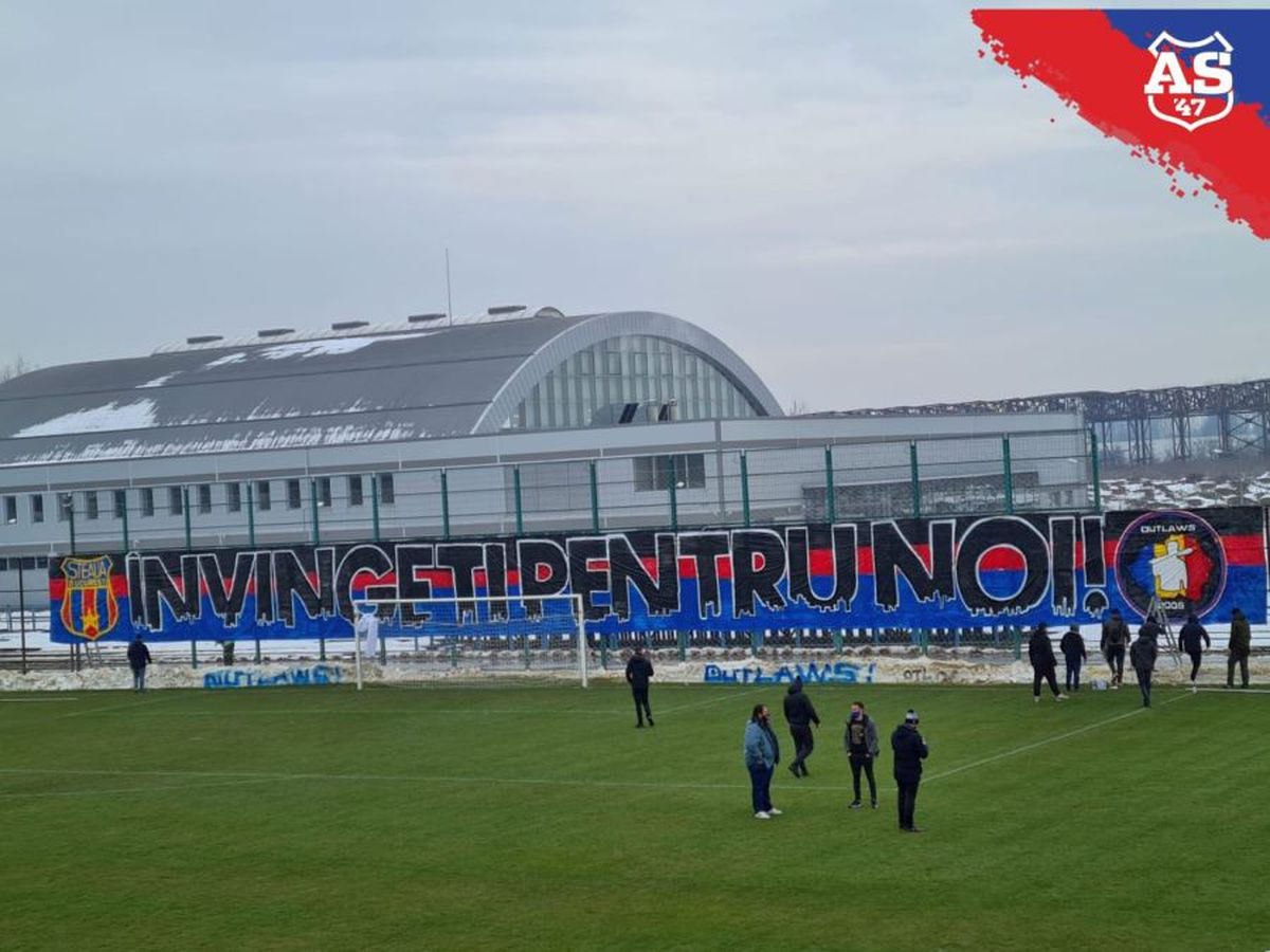 VIDEO UPDATE Ultrașii din Peluza Sud, în Ghencea înainte de Steaua - FCSB 2 » L-au înjurat pe Becali și au vrut să intre în complex după rivală