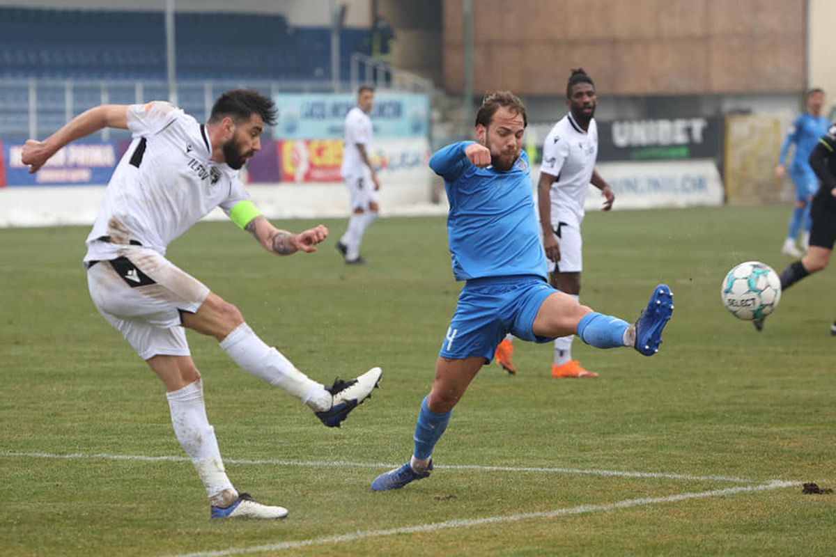 FOTO ACADEMICA CLINCENI - FC VOLUNTARI 13.03.2021