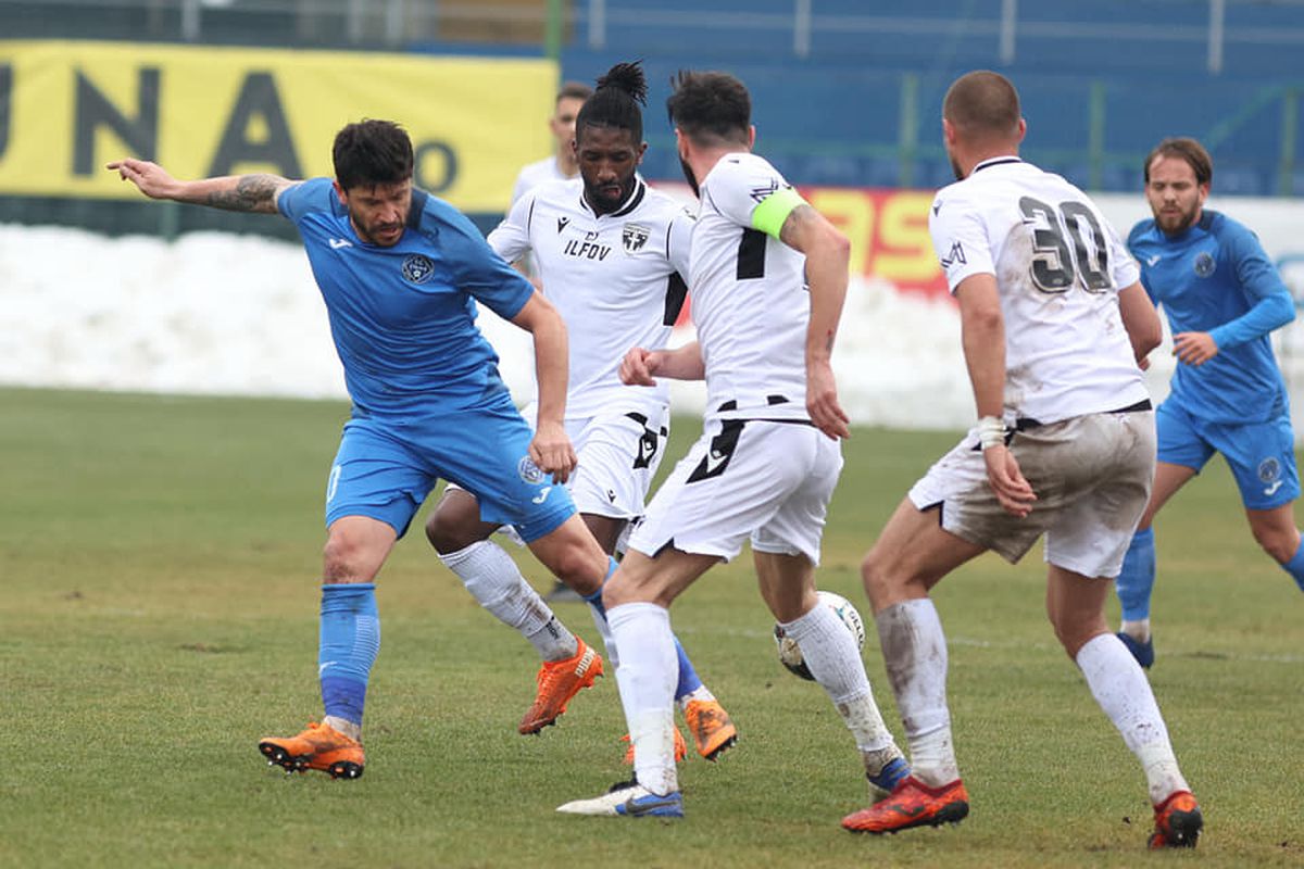 ACADEMICA CLINCENI - FC VOLUNTARI 0-1. VIDEO Surpriză în derby-ul Ilfovului! Echipa lui Poenaru, pas greșit în lupta pentru play-off
