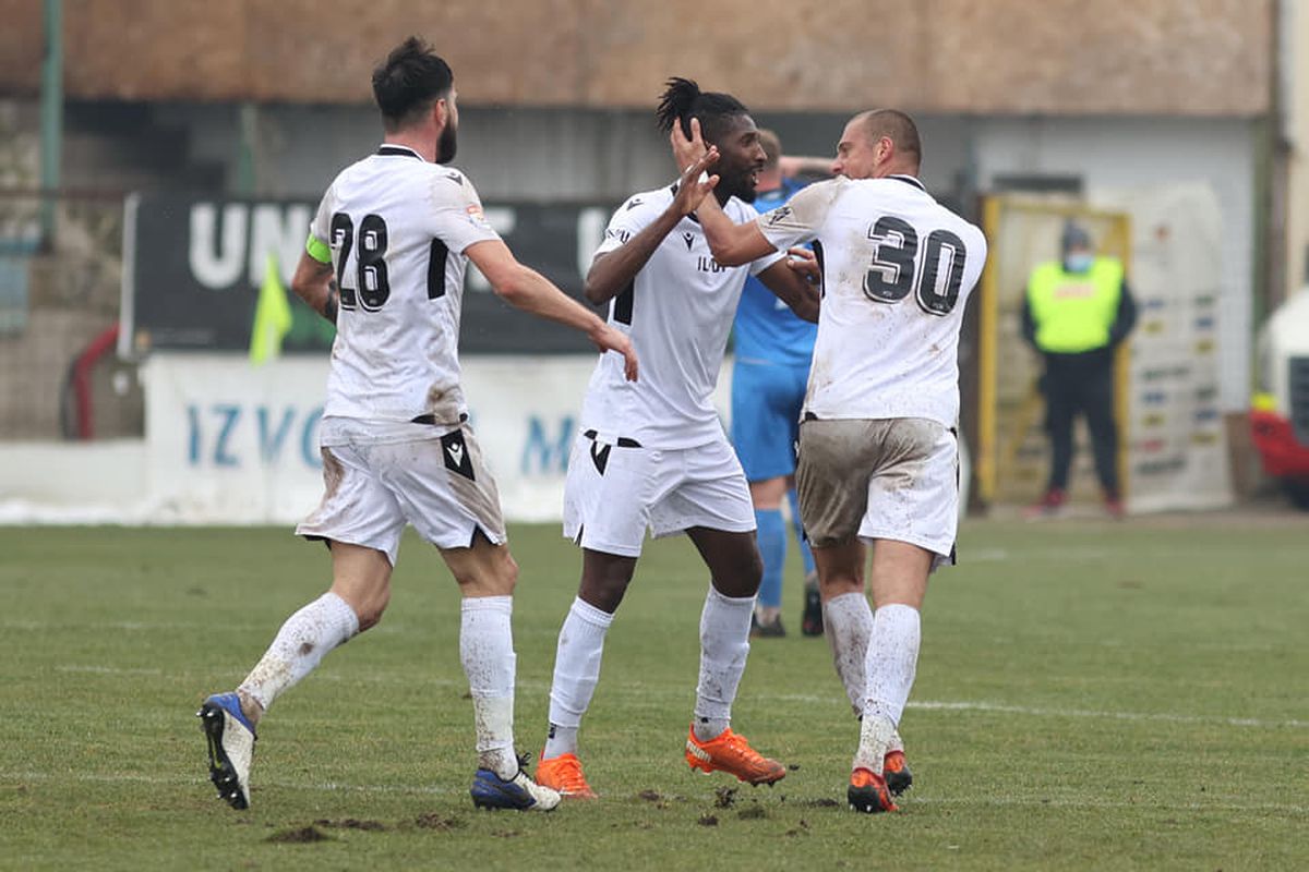 ACADEMICA CLINCENI - FC VOLUNTARI 0-1. VIDEO Surpriză în derby-ul Ilfovului! Echipa lui Poenaru, pas greșit în lupta pentru play-off