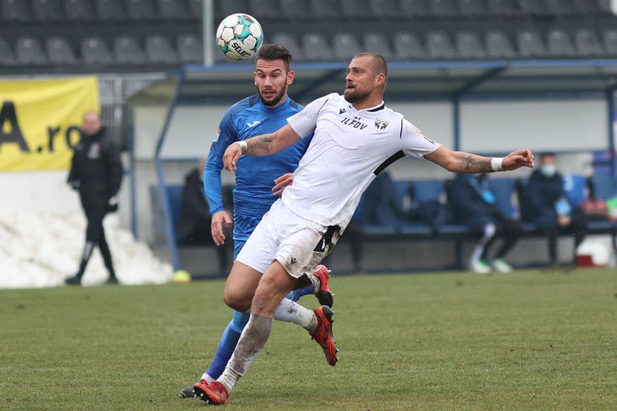 ACADEMICA CLINCENI - FC VOLUNTARI 0-1. VIDEO Surpriză în derby-ul Ilfovului! Echipa lui Poenaru, pas greșit în lupta pentru play-off