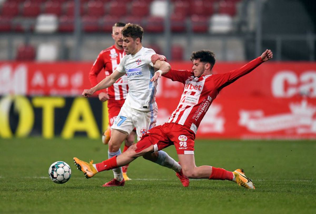 EXCLUSIV Cea mai dură reacție după UTA - FCSB 0-1 » Florinel Coman și Florin Tănase, puși la punct: „E o rușine ce au făcut! Aveți un pic de respect!”