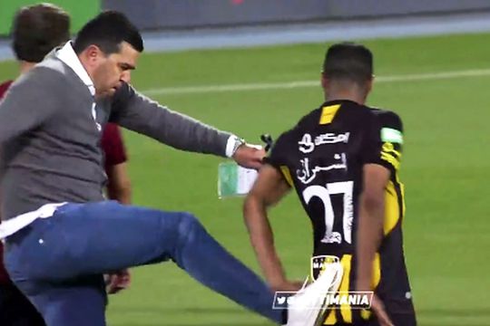 Cosmin Contra, antrenorul lui Al-Ittihad, a fost protagonistul unui moment de bucurie excesivă