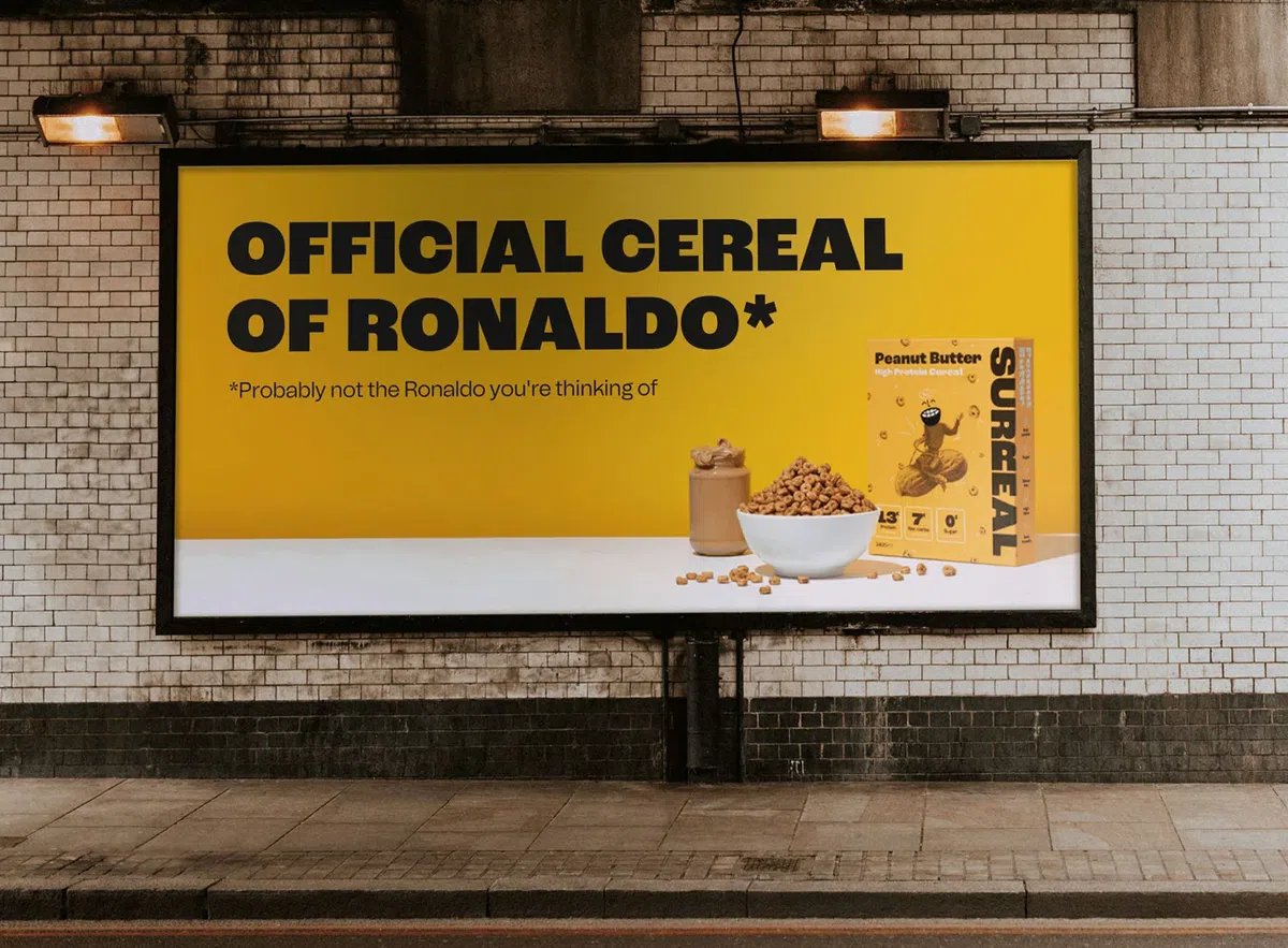 Cea mai mare păcăleală sau idee genială? Cum a ajuns un brand anonim să aibă reclame cu CR7, Serena Williams și Michael Jordan