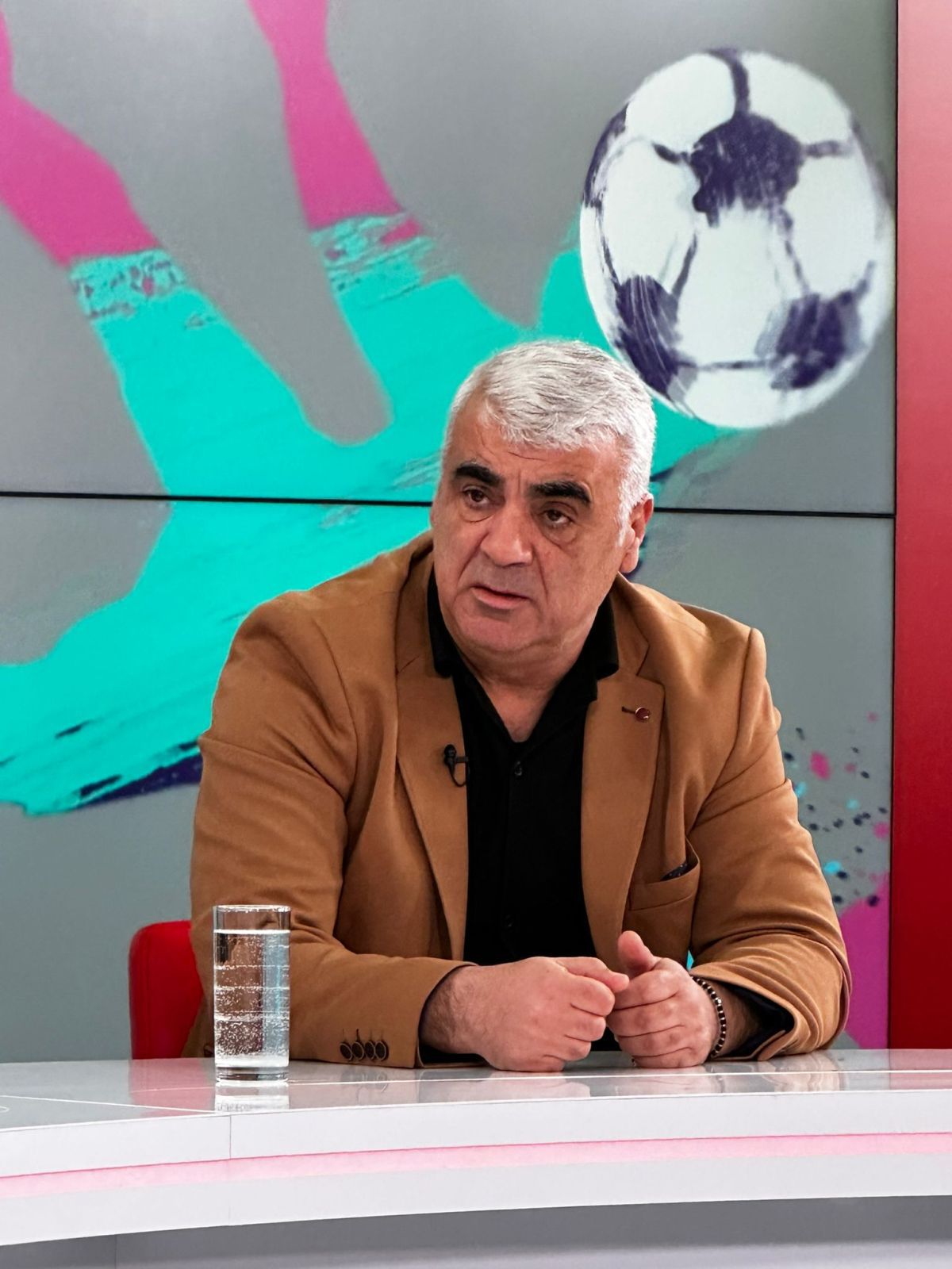 „Ce fotbal știe MM Stoica? El a izbutit în fotbal prin certuri! Când a analizat ultima dată o fază?” » Leo Strizu nu-l menajează pe oficialul FCSB