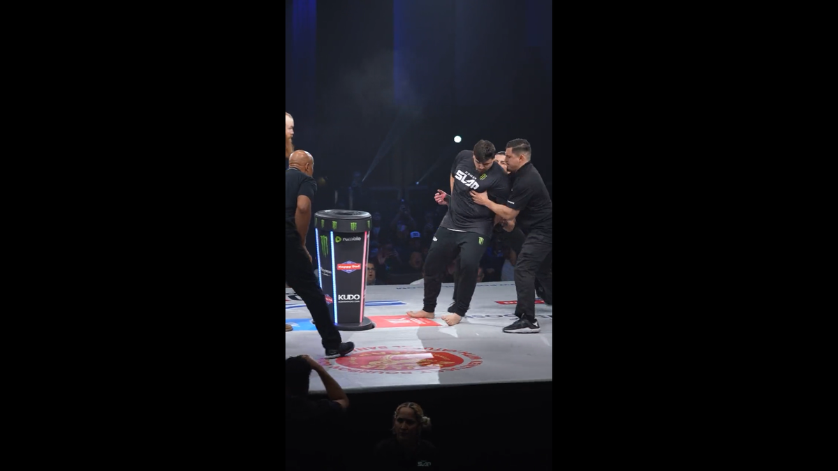 Imagini brutale. KO după o palmă la Power Slap