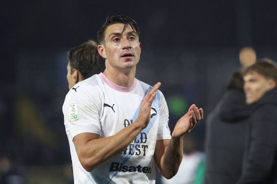 Ionuț Nedelcearu avea contract la Palermo până pe 30 iunie 2025 / Foto: Imago