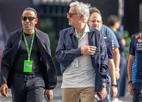 Mourinho se pregătește să revină » Întâlnire de gradul zero