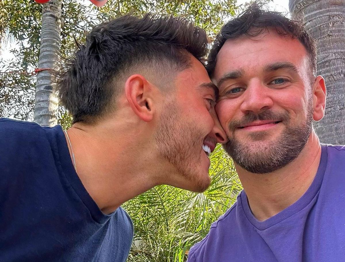 Primul fotbalist activ care a dezvăluit că este homosexual și-a cerut iubitul în căsătorie: „Mi s-a părut firesc să o fac pe stadion”