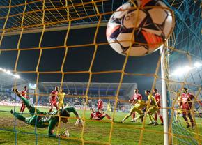 Iată clasamentul din Superligă dacă nu ar fi existat VAR! Aproape o sută de mari erori de arbitraj au influențat numărul final de puncte