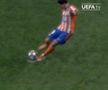 UEFA a publicat DOVADA VIDEO: Julian Alvarez a atins mingea cu ambele picioare!