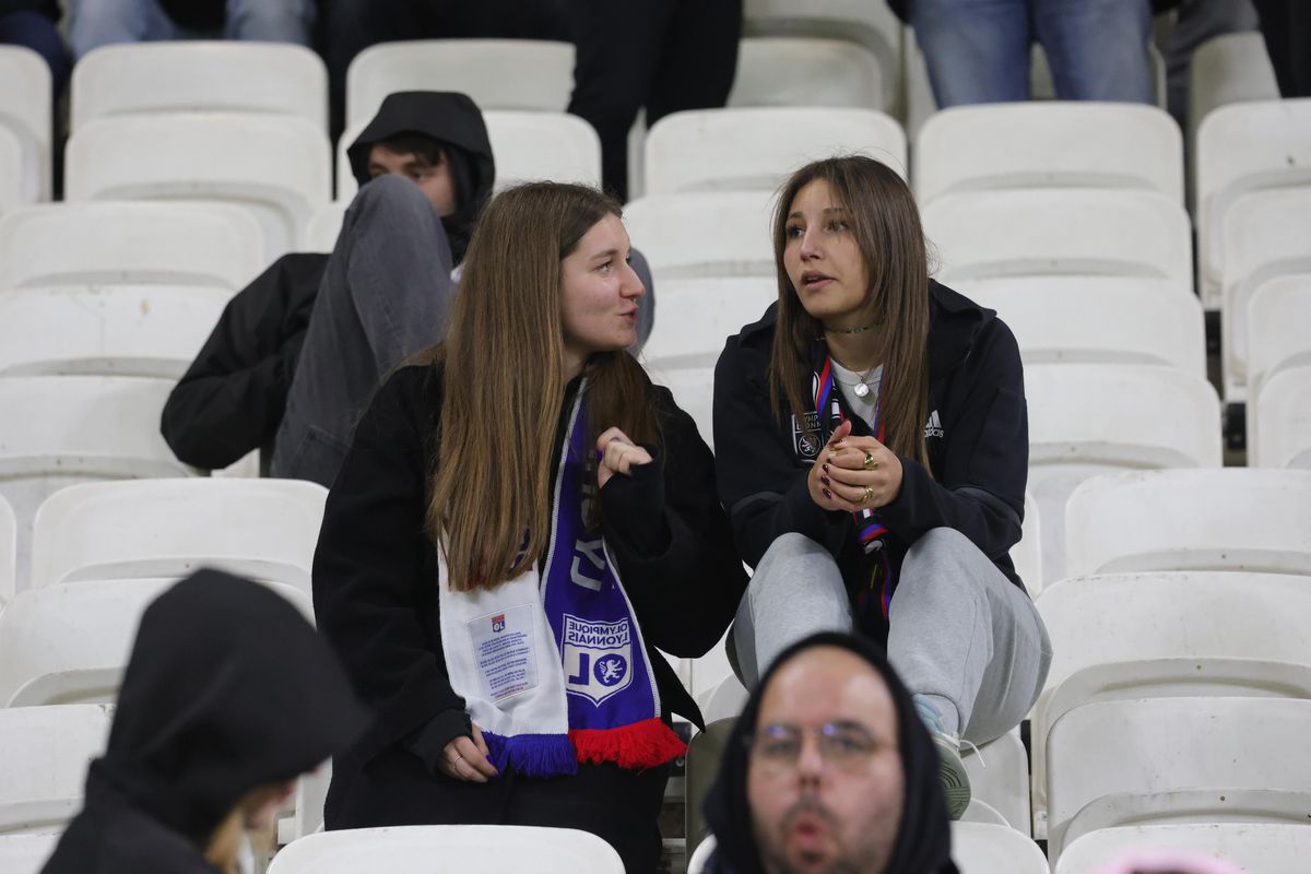Lyon - FCSB, primele imagini de la firul ierbii